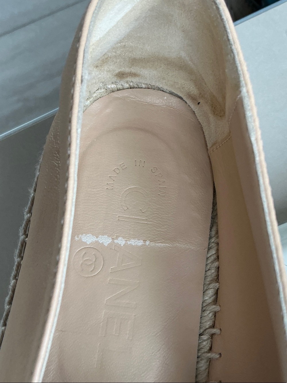 CHANEL Beige and Black Lambskin Leather Espadrilles - Picture 6 of 9